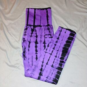 Yelete Purple and Black Tie-Dye Leggings